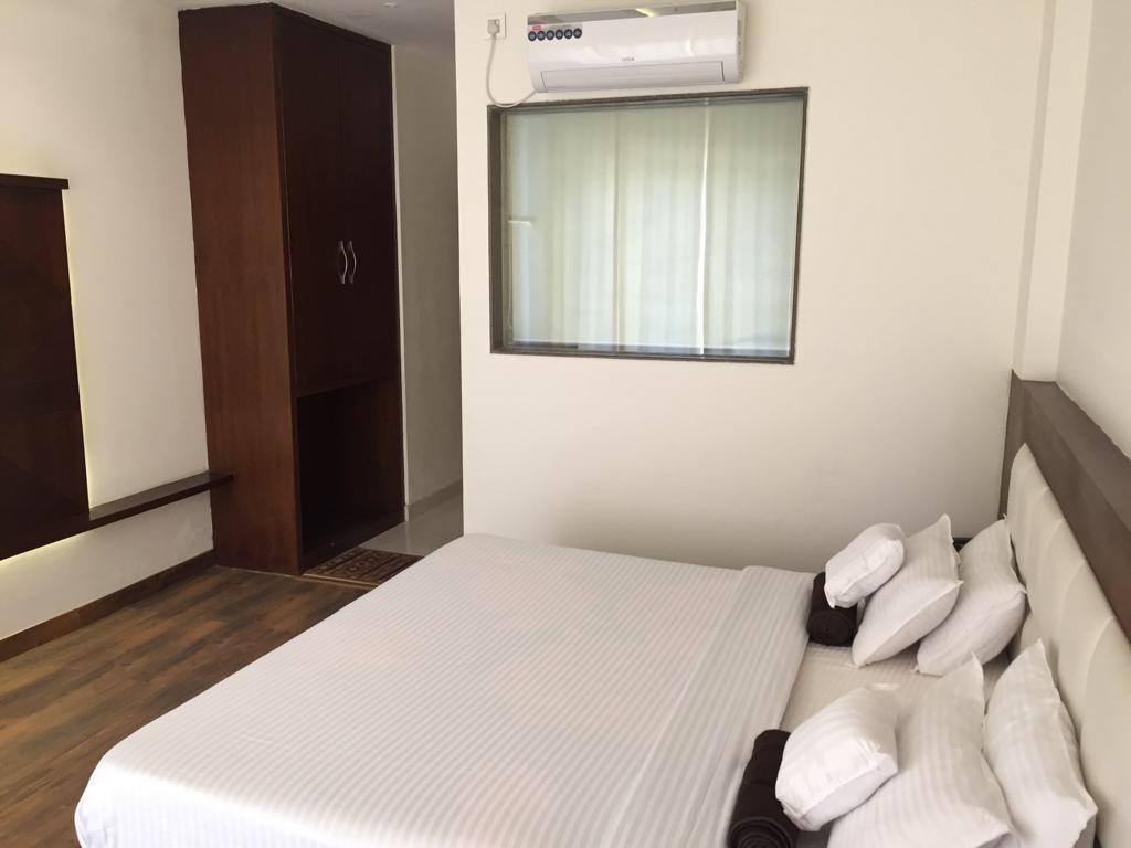 Lotus Grand Akm Hotel Kalka Luaran gambar